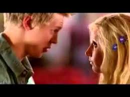 Dal settembre del 2011 al 2020 è stato sentimentalmente legato all'attrice vanessa hudgens. Ashley Tisdale And Austin Butler Kiss Scene Of Sfa Hd Youtube