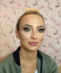 نمایه ‏‎Sara Cora Make-up Artist‎‏‎