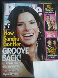 Amazon.com: People Magazine August 22, 2011 (How Sandra Got Her Groove  Back, Vol. 76 No. 7): Reagan Alexander, Jennifer Garcia, Lesley Messer:  Libros