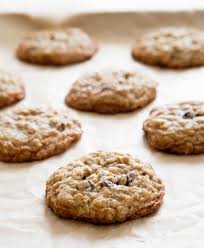 Sarah writes, there are three kinds of oatmeal cookie: Classic Gluten Free Oatmeal Cookies Thick Chewy