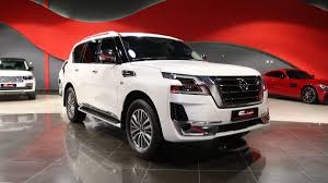 Die erste generation 4w60 entstand durch eine ausschreibung der japanischen regierung im jahr 1950, die aufgrund der durch den zweiten weltkrieg zerstörten infrastruktur dringend allradgetriebene. Alain Class Motors Nissan Patrol Platinum