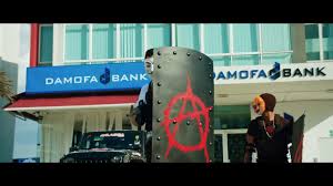 Tells a story about a group of special unit force led by roslan, who has been trying to bring down a robbery gang led by a guy named asyraff. Kl Special Force Trailer 8 Mac 2018 Youtube
