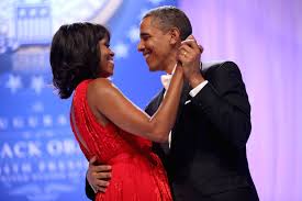 Eight years and thousands of outfits later, michelle obama has made a mark on fashion like no first lady since jackie kennedy. Sweetest Barak And Michelle Obama Pictures Best Michelle And Barack Obama Moments