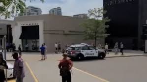 We have reviews of the best places to see in toronto. 6hcimskgys4jkm