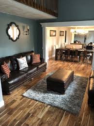 Durable, easy to look after and suitable for every room in the home, vinyl is the ideal easy to maintain flooring for your home or business. Pin By Melanie Black On For The Home Farm House Living Room Wood Floor Bathroom Living Room Remodel