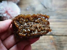 Hai semua.harini ariana nak share satu resepi kuih tradisional yang famous di negeri sebelah pantai timur iaitu pulut sekaya @ tok aji serban. Kuih Pulut Wajik Aka Nasi Manis Yang Sangat Sedap Azie Kitchen