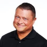 Ann Heady's Instagram, Twitter & Facebook