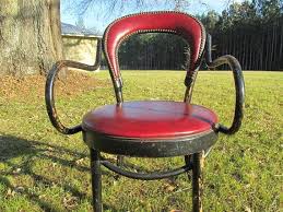 Vintage Furniture Chair Shelby Williams By Karenschicnshabby 125 00 Vintage Furniture Bentwood Chairs Furniture Chair