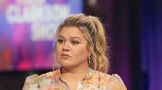 What is Kelly Clarkson's net worth? | The US Sun