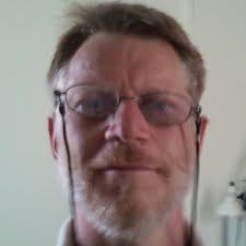 Where are Secale montanum and Hordeum bulbosum described as short-lived  perennials?