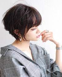 ショート ボブ 丸岡奈央 she daikanyamaはinstagramを利用しています ショートボブ 耳周りは軽く透けさせて 前髪ありでも幼くなり過ぎないbob shedaikanyama lala hair カット 似合わせ 似合わせカッ ショートカット ショートボブ ボブ