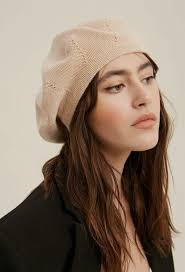 Happy Thursday Beauties! We just did a refresh of our VB&Co. jewelry Buy  any piece through Saturday save 20% Available in both locations❤️