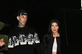 Travis barker gets kourtney kardashian's name tattooed. Hylo96tb6yaqpm