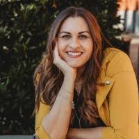 50+ "Daniela Davila" profiles