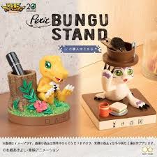 デジモンアドベンチャー から アグモンとゴマモンの プチ文具スタンド が登場 アキバ総研 デジモンアドベンチャー デジモン 文具