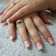 Here is everything you need to know about getting acrylic nails, from how acrylic nails are applied. Glam Co Beauty Bar On Twitter Our Most Popular Full Set Of Acrylic Nails Ombre For Those Clients That Don T Like Colour Less Is More Acrylicnails Harmonyacrylic Ombrenails Lessismore Fotheloveofbeauty 11 Hennie