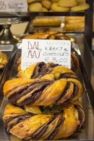 Few cities have a more romantic setting. Pastry Shops In Venice Pasticceria Dal Mas Venice Italy Food Pastry Shop Venice Shopping