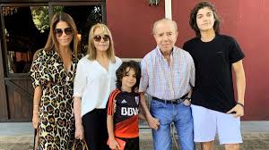 Menem por su parte sostuvo: Zulema Yoma Y Zulemita Menem Dieron Positivo Para Coronavirus