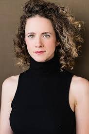 Lora Burke's Instagram, Twitter & Facebook