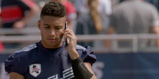 Entdecke neue styles & deine lieblingsmarken bei jd sports | kostenlose rückgabe! Nike Wrist Coach Worn By Michael Evans Behling As Jordan Baker In All American Season 2 Episode 6 Hard Knock Life 2019
