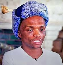 This talent right here, ya ne xolani mayekiso is the actor that he thinks he is, this guy does magic with the script, vuyo said. Siphesihle A On Twitter Please Tell Dinno To Stop