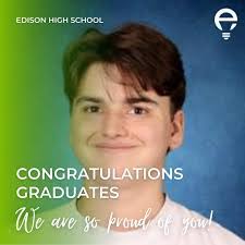 Shanna Ebert's Instagram, Twitter & Facebook