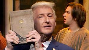 Trump interrupts the cleansing of the temple to share his thoughts