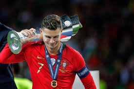 Mas vai jogar por ter sido aqui muito feliz. Cristiano Punched Me And Said Old Man We Ve Already Won As Com