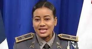 Jun 01, 2021 · la portavoz de la institución policial, daria serna, remarcó que ambos oficiales tenían la posibilidad de recibir la vacuna desde enero. La Policia Nacional Designa Primera Mujer Como Portavoz Expresion Popular