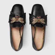 shop the leather ballet flat with bow by gucci the point toe ballet flat pump is embellished with an oversi leather ballet flats black pointed toe flats shoes