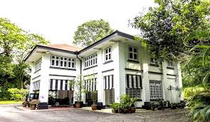 White house, the office and residence of the president of the united states at 1600 pennsylvania avenue n.w. Black And White Houses In Singapore