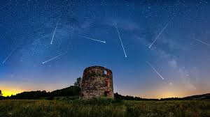 گزارش تحلیلی: Why August 12’s Meteor Shower Will Be the Most Breathtaking in Years | Futura, le média qui explore le monde - کد a3a3