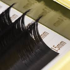 Our easy fan lashes are here to give your clients elevated volume and envious length. Easy Fan Fast Fanning Volume Eyelash Extensions Galash Com