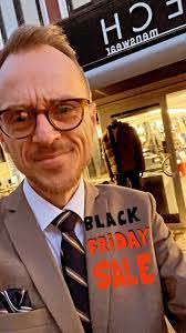 Karin Milner's Instagram, Twitter & Facebook