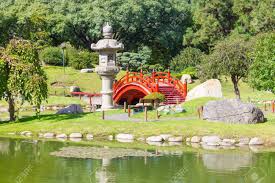 Elas vão de florestas subtropicais nas ilhas ryūkyū e ogasawara , a florestas decíduas temperadas em regiões de clima ameno das principais ilhas, florestas temperadas de coníferas nas porções frias das. The Buenos Aires Japanese Gardens Jardin Japones De Buenos Aires Stock Photo Picture And Royalty Free Image Image 63339332