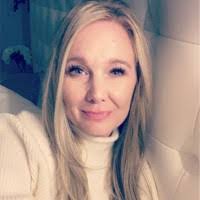 Alexandra Levesque's Instagram, Twitter & Facebook