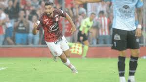 Corazón amor día de san valentín, fondo de amor rojo, corazones de color rosa ilustración, amor, elementos festivos. Emiliano Amor Contra La Afa No Se Entiende Lo Que Estan Haciendo Tyc Sports