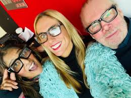 Lorraine Ashdown and Janice Vee