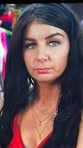 Cora Larkin's Instagram, Twitter & Facebook