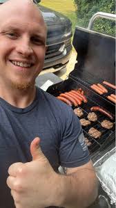 Day off. Time to grill some meets and blow up some basses.