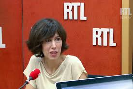 Retour facile et gratuit, paiements sécurisés et livraison en 48h ! Video Laetitia Colombani C Est Difficile D Etre Une Femme Aujourd Hui