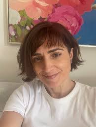 Terri Bartlett's Instagram, Twitter & Facebook