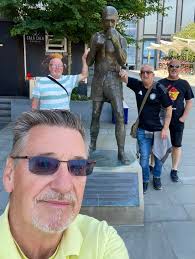 Visiting Ken again with the lads