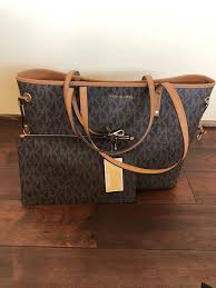 Black And Brown Mk Purse Michael Kors Jet Set Travel Large Drawstring Tote Brown Mk Signature Acorn Tote Brown Purses Louis Vuitton Bag Neverfull