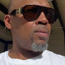 Why is the fuel pump relay not getting ground from ecm in 2.7t engine swap?