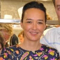 1400+ profilů „Steyer“