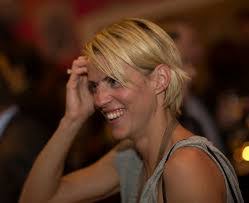 Victoria Foley's Instagram, Twitter & Facebook