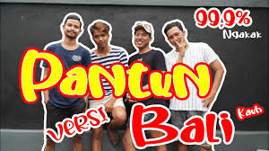 Pantun juga bisa dibuat dari berbagai bahasa termasuk bahasa daerah, salah satunya adalah pantun bahasa banjar. Viral Pantun Versi Bali Kauh Negaroa Behind The Scene Lucu Lawak Bali Lucu Gandy Ernawan Youtube