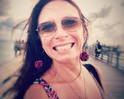 Amy Tice's Instagram, Twitter & Facebook