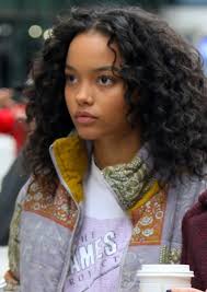 Fan Casting Whitney Peak as Bridget Parks in Magnolia Parks/Daisy Haites